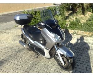 YAMAHA X-MAX