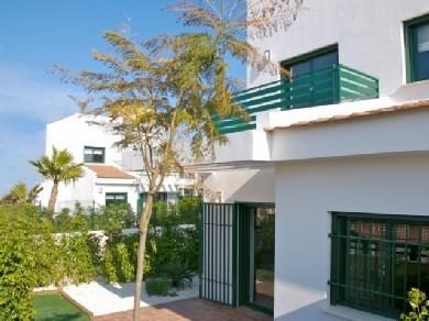 Chalet pareado con 3 dormitorios se vende en Ciudad Quesada, Costa Blanca