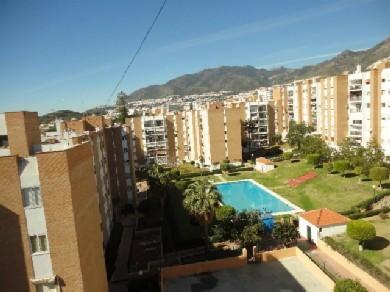 Apartamento con 2 dormitorios se vende en Benalmadena Costa, Costa del Sol