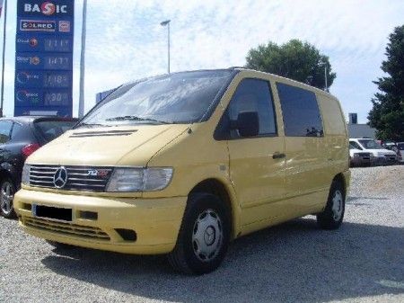 MERCEDES VITO 112 2.2 CDI 122CV COMBI 5PLAZAS - Barcelona