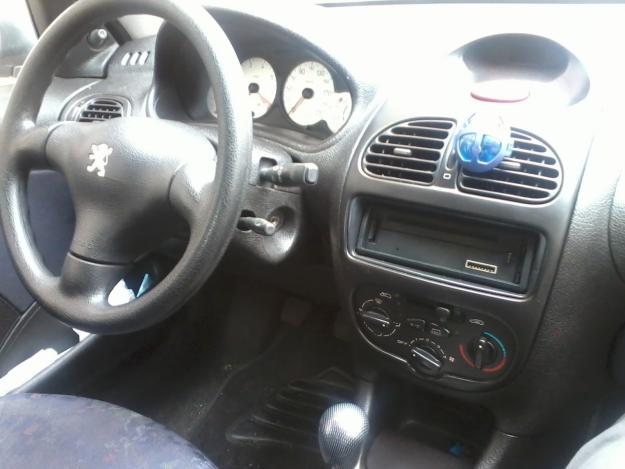 Se vende peugeot 206 XR 1.4cc 75CV