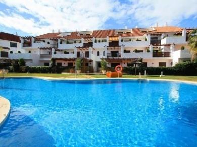 Apartamento duplex con 4 dormitorios se vende en Marbella, Costa del Sol