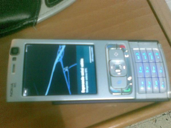 Vendo N95-1 seminuevo sin linea