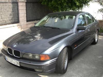 BMW 528 528iA