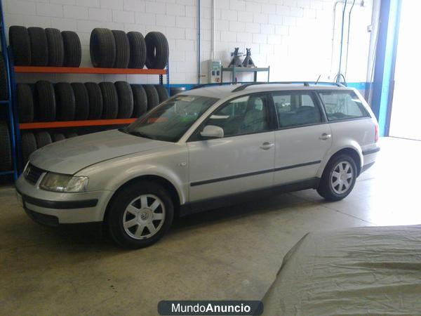 VOLKSWAGEN PASSAT 19 TDI