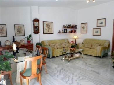 Apartamento con 3 dormitorios se vende en Fuengirola, Costa del Sol