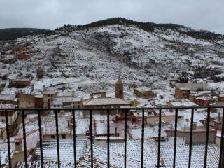 Piso en venta en Camarena de la Sierra, Teruel