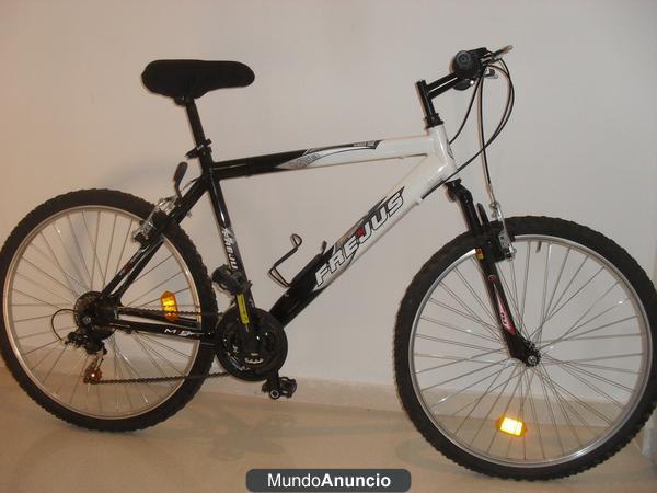 Vendo Bici de montaña Shimano Revoshiff