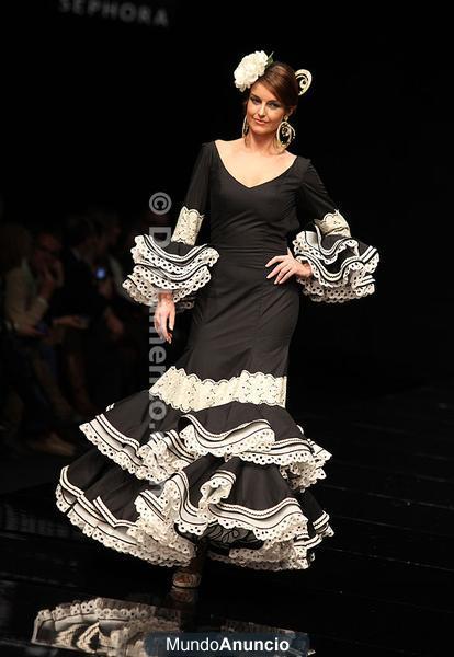 TRAJES DE FLAMENCA