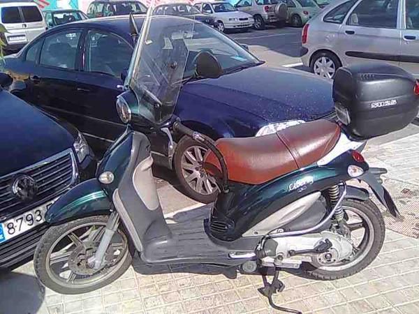 VENDO PIAGGIO LIBERTY 150 Año 2000