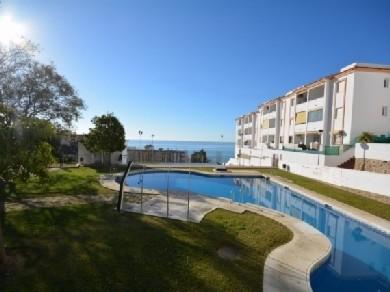 Apartamento con 2 dormitorios se vende en Fuengirola, Costa del Sol