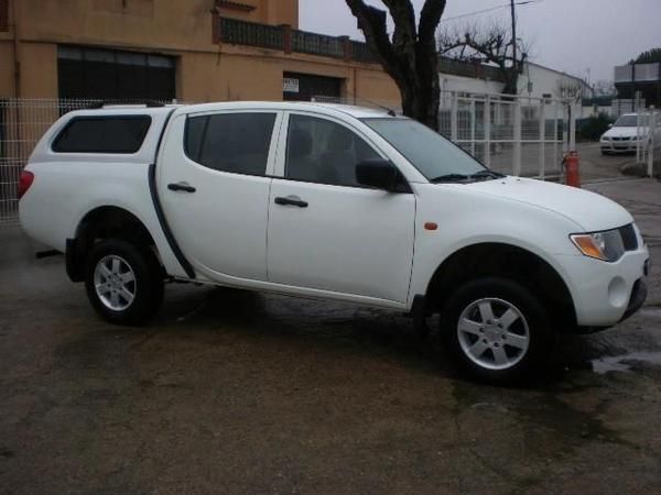 Mitsubishi L200 2.5DI-D Dou.Cab Invite