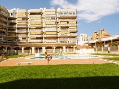 Apartamento con 3 dormitorios se vende en Fuengirola, Costa del Sol