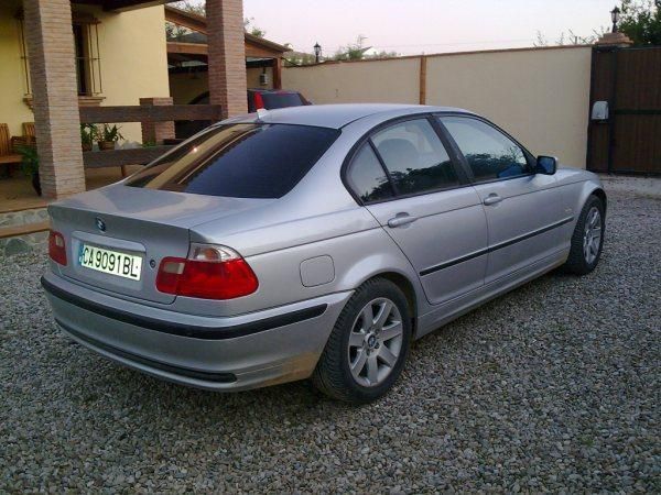 BMW 320d  por 3700