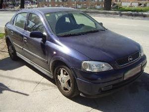 Venta de coche Opel ASTRA 2.0 DTI 16V. ELEGANCE '00 en Palau De Plegamans