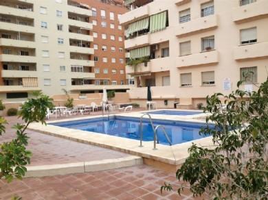 Apartamento con 4 dormitorios se vende en Fuengirola, Costa del Sol