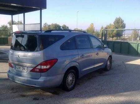 Ssangyong Rodius 270 Xdi en SALAMANCA