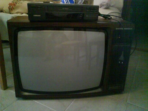 TELEVISOR TV29