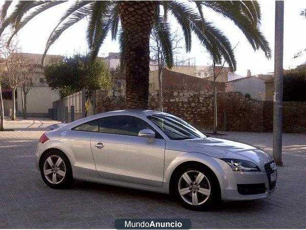 Audi TT 2.0 TFSI S-T