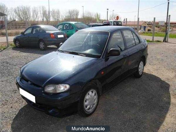 Hyundai Accent 1.5I GLS 12V