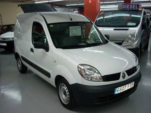 Renault Kangoo 1.5 DCI 70CV FURGON, TECHO PRACTICABLE, LIBRO REVIS., GARANTIA