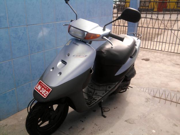 Moto SUZUKI Scooter