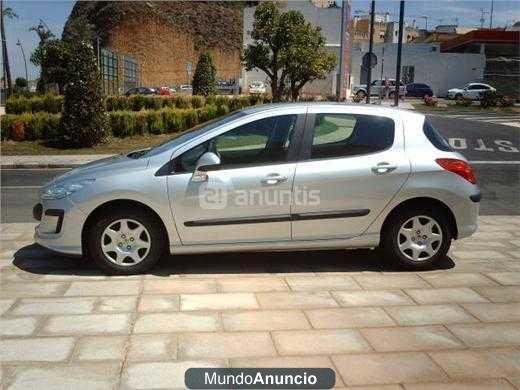 Peugeot 308 Confort 1.6 HDI 90