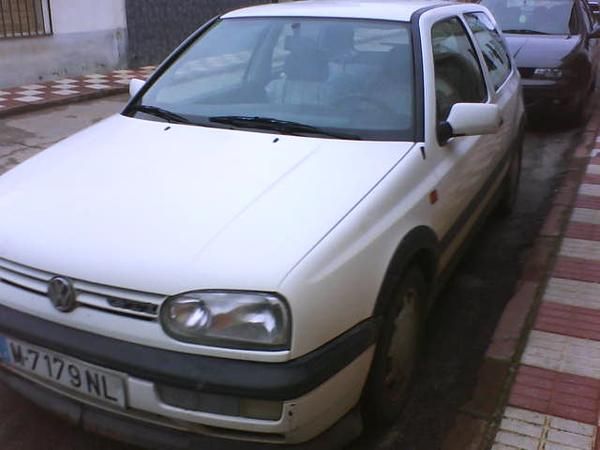 VENDO GOLF GTI 115CV. del año 92