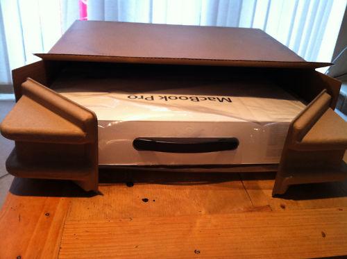 Apple Macbook Pro 2.2GHz x 4,8GB,17