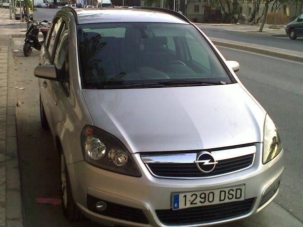 OPEL ZAFIRA EN PERFECTO ESTADO