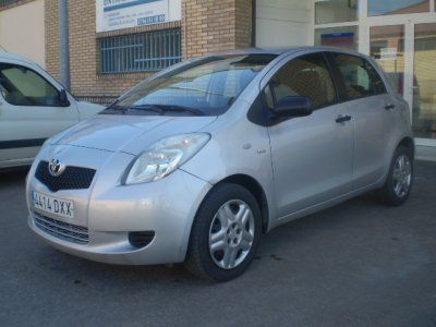 TOYOTA YARIS D4D 90CV - Valencia