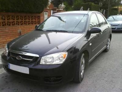 Kia Cerato 1.5 D 4p