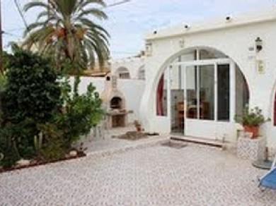 Chalet con 3 dormitorios se vende en Torrevieja, Costa Blanca