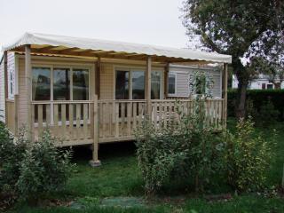 Mobilhome : 6/8 personas - piscina - les mathes  charente-maritime  poitou-charentes  francia