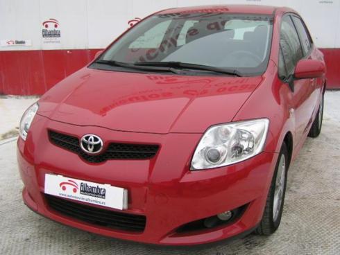 Toyota Auris 1.4 D-4D LUNA 5P