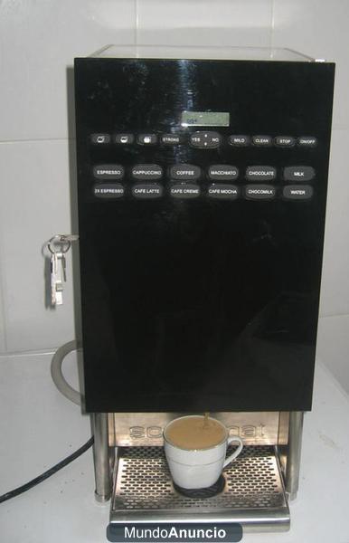 Se vende máquina de café profesional Scanomat