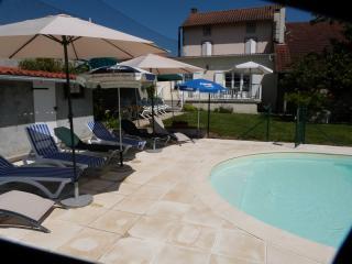 Casa rural : 10/12 personas - piscina - limoges  alto vienne  lemosin  francia