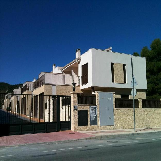 Chalet en venta en Castalla, Alicante (Costa Blanca)