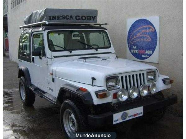 Jeep Wrangler 2.5 Hard Top Base