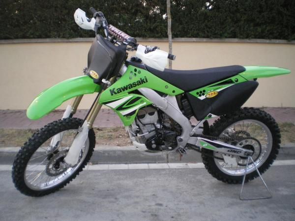 VENDO KAWASAKI KXF 250 AÑO 2007