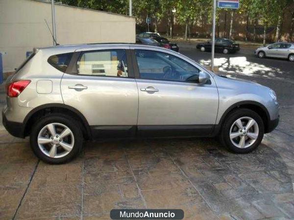 Nissan Qashqai 2.0 dCi TEKNA 4x2