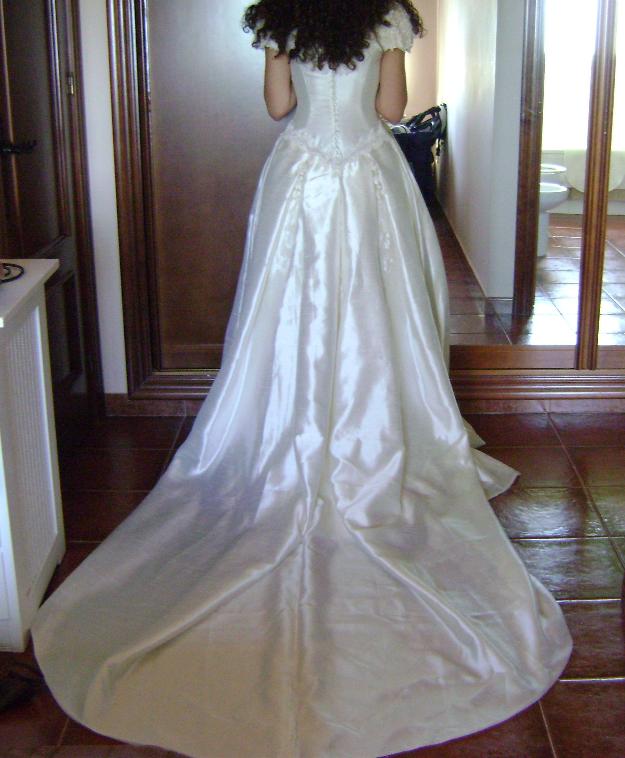 Vestido novia color champan t 3638