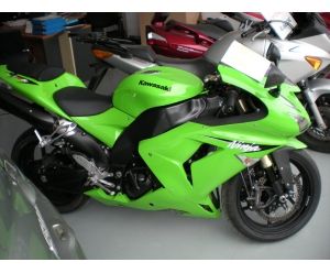 KAWASAKI ZX-10 R