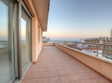 Apartamento con 2 dormitorios se vende en Benalmadena Costa, Costa del Sol