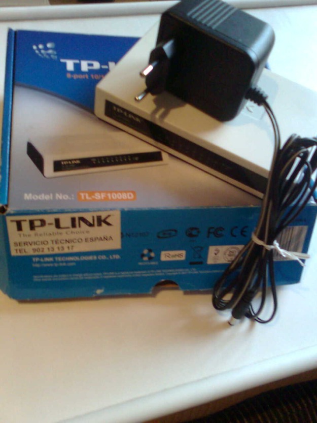 Tp Link Switch TL-Sf1008D 10/100Mbps