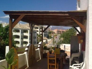 Apartamento con 3 dormitorios se vende en Estepona, Costa del Sol