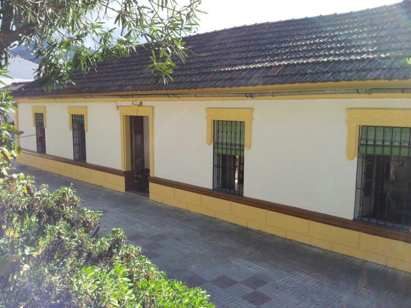 Casa en El Colmenar Cortes de la Frontera