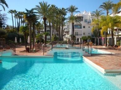 Apartamento con 1 dormitorio se vende en Marbella, Costa del Sol