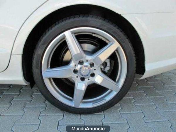 Mercedes-Benz CLS 350 AMG-TECHO-HARM AN KARDON-