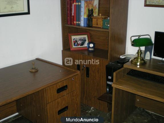 MUEBLES DESPACHO  CON TRES PIEZAS